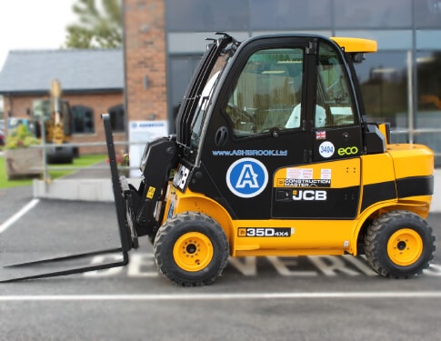 4.3M JCB TLT 35D 4×4 TELETRUK