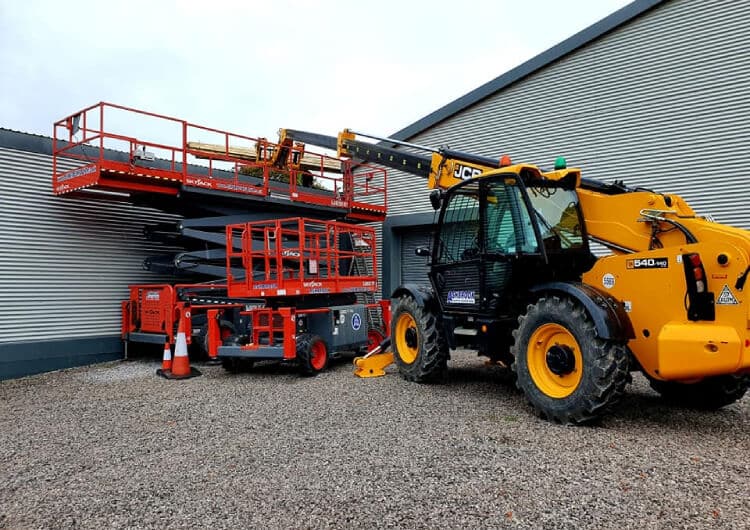 14M JCB 540-140 HI-VIS (SWAY) TELEHANDLER