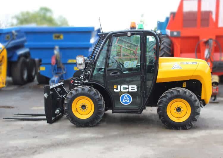 4M JCB 516-40 TELEHANDLER