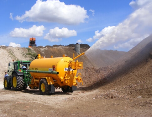 2,200 GALLON DUST SUPPRESSOR