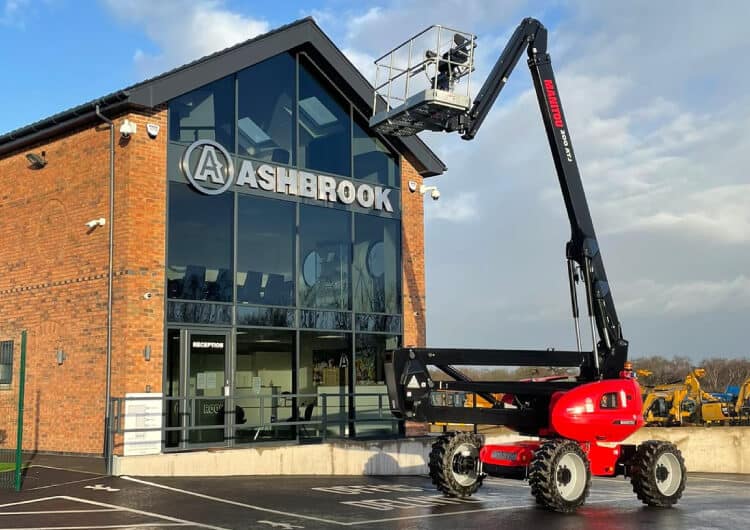 60FT (18.35M) MANITOU 200 ATJ ST5 DIESEL ARTICULATING BOOM