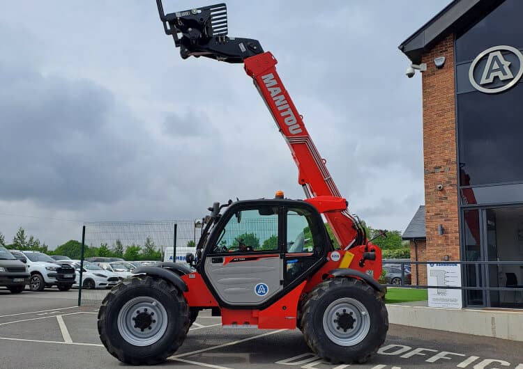 7M MANITOU MT733 EASY TELEHANDLER